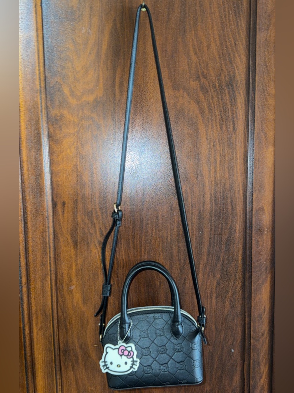 Hello Kitty x FOREVER22 Black Crossbody Satchel - Picture 3 of 5
